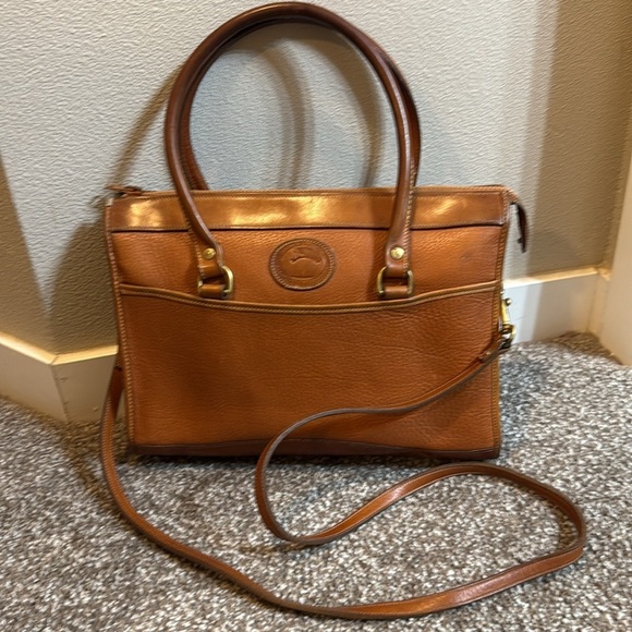 Vintage Dooney & Bourke AWL Shoulder Satchel Zipper British Tan Crossbody R21 - Picture 1 of 15